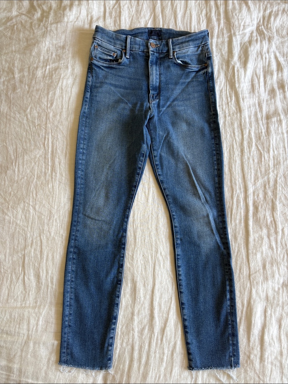MOTHER Women's Ankle Cropped Jeans in Medium Blue